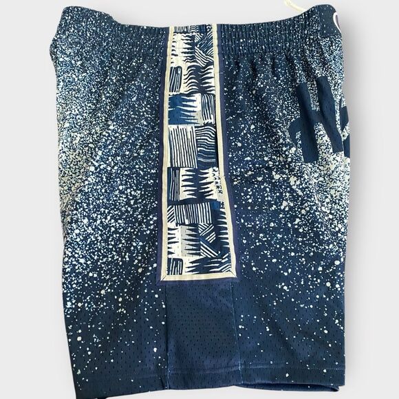 Mitchell & Ness Georgetown Hoyas NCAA Spray Paint Swingman Shorts Mens size XL - Picture 5 of 10